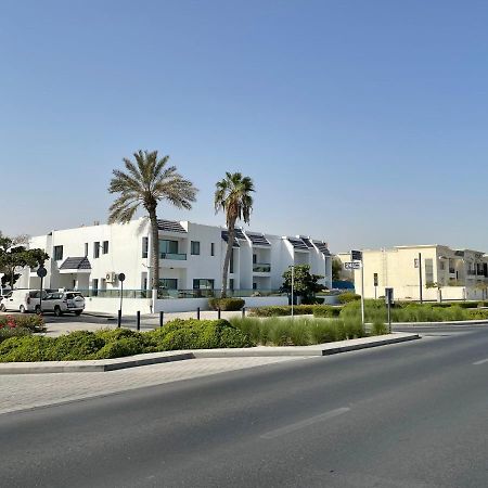 Al Corniche Hotel Sharjah Buitenkant foto