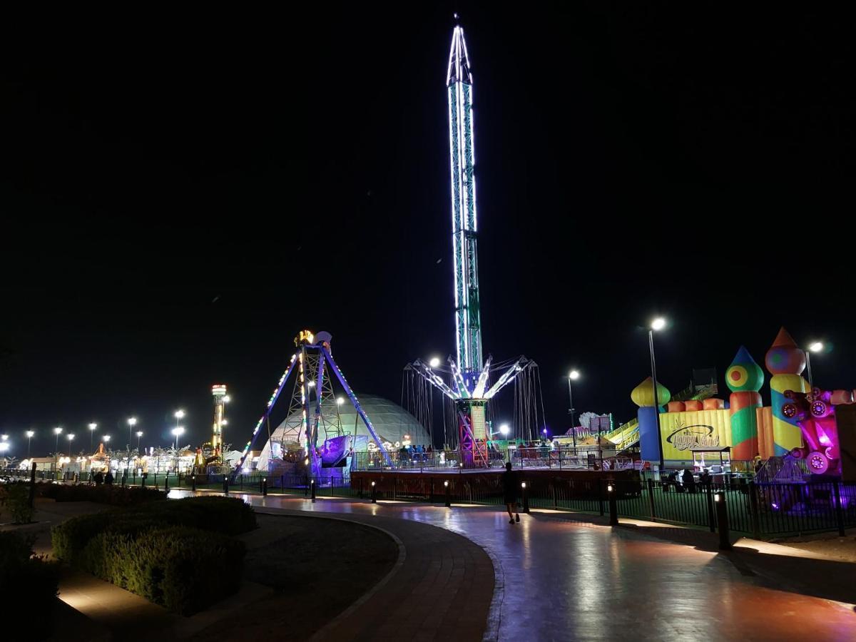 Al Corniche Hotel Sharjah Buitenkant foto