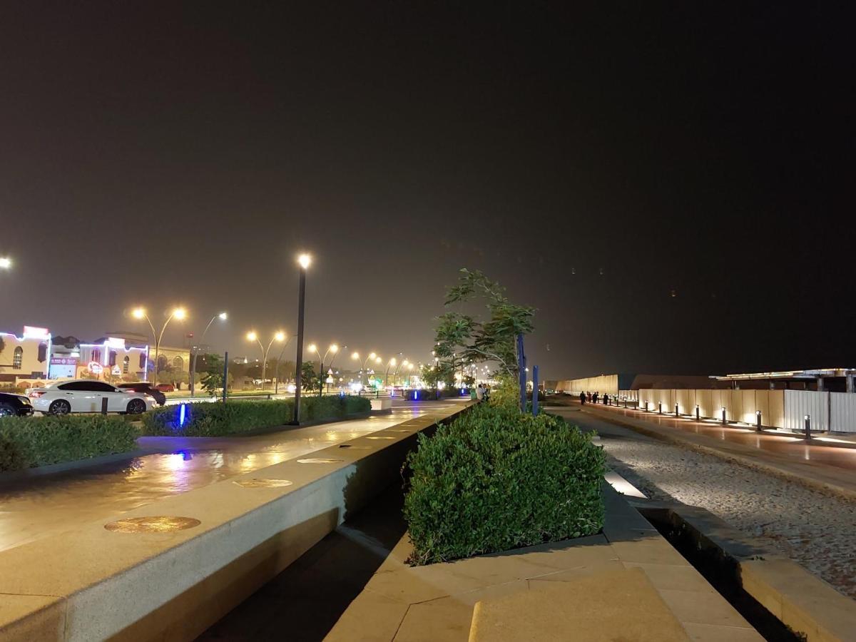 Al Corniche Hotel Sharjah Buitenkant foto